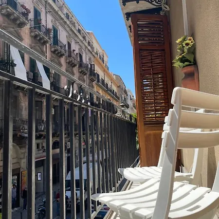 Lägenhet Al Kassaro Vacanze A Palermo